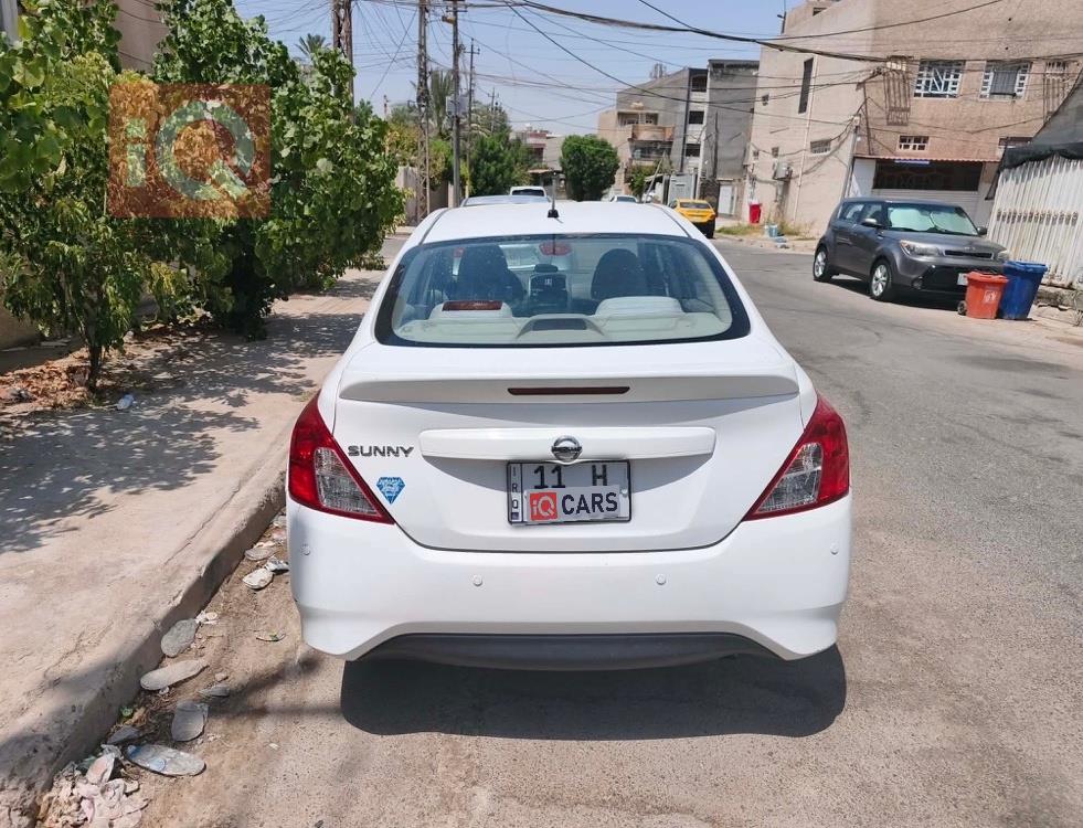 نيسان صني